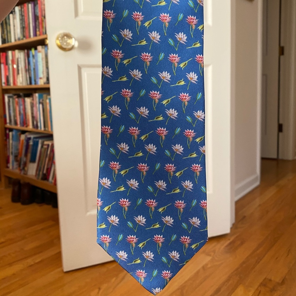 Cedric Brochier Blue flower silk tie